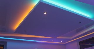Натяжной потолок с подсветкой Сосновый Бор, цена от 2072 руб.